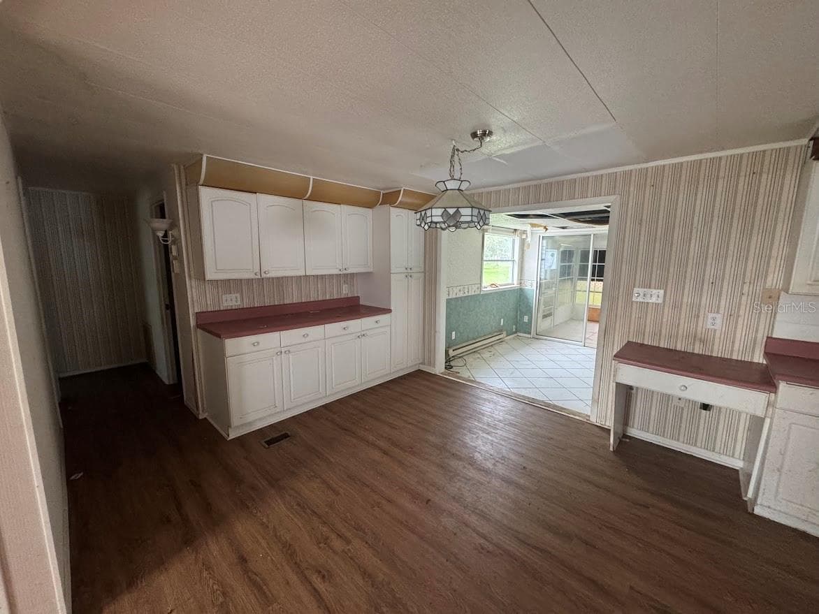 Mobile Home at 6471 KEENA CT, NORTH PORT, photo 8 of 24