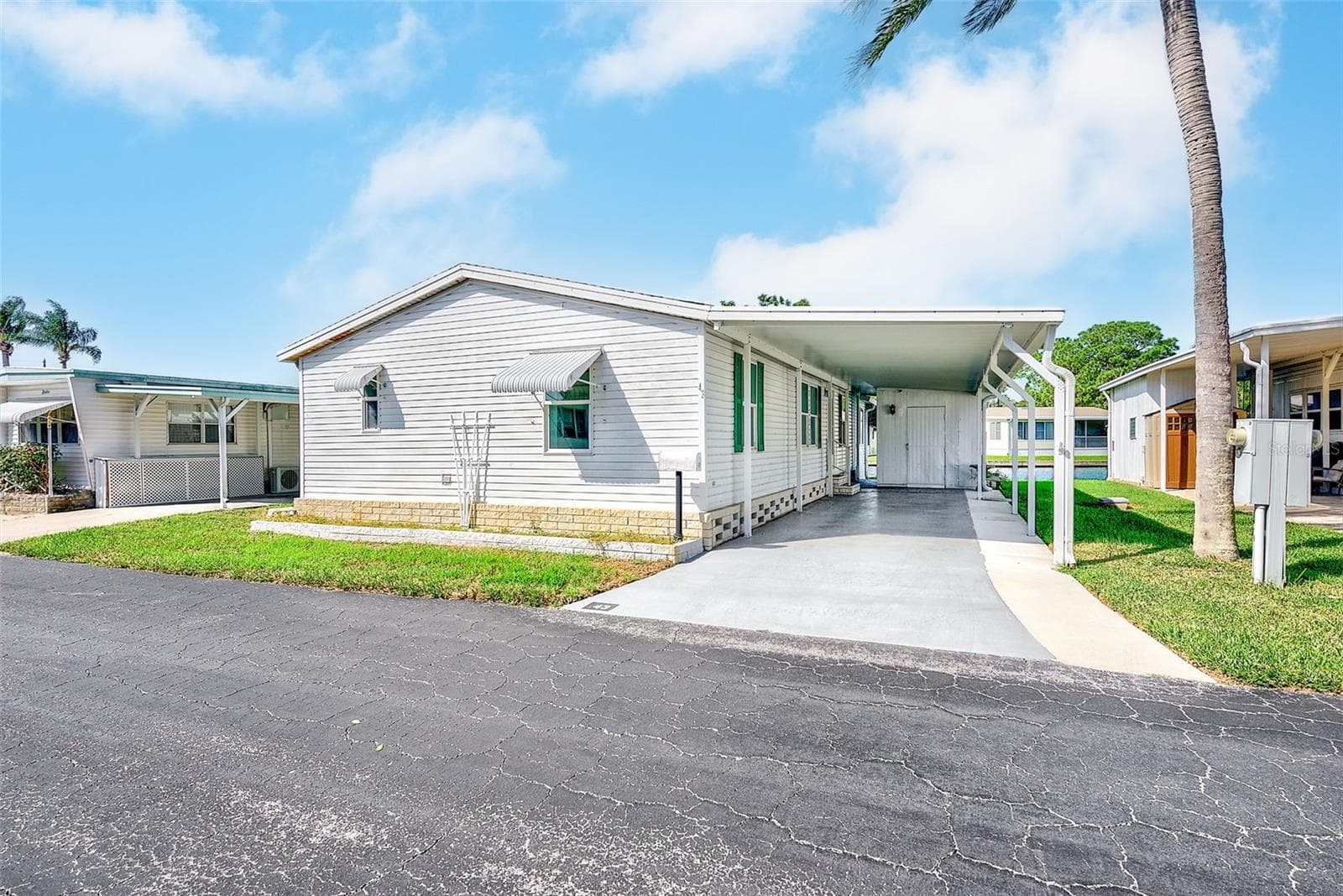 Manufactured Home at 980 7TH ST NW #43, LARGO, photo 2 of 47