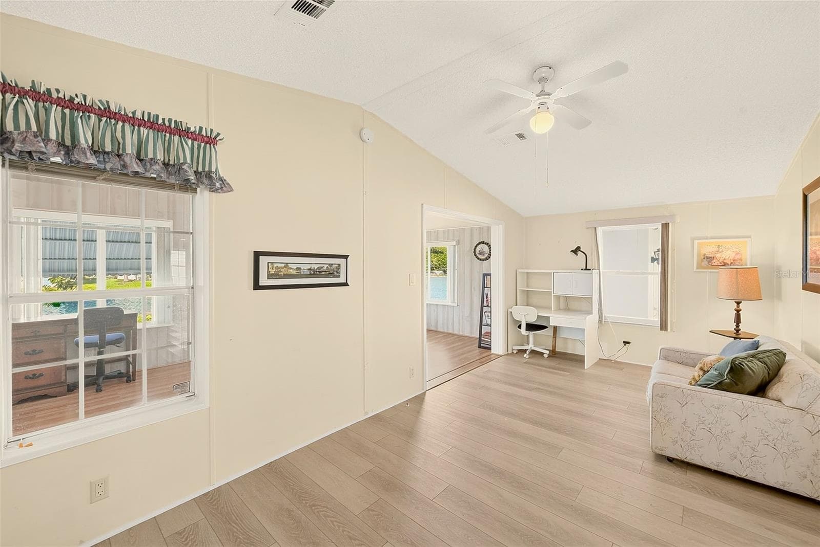 Manufactured Home at 980 7TH ST NW #43, LARGO, photo 13 of 47