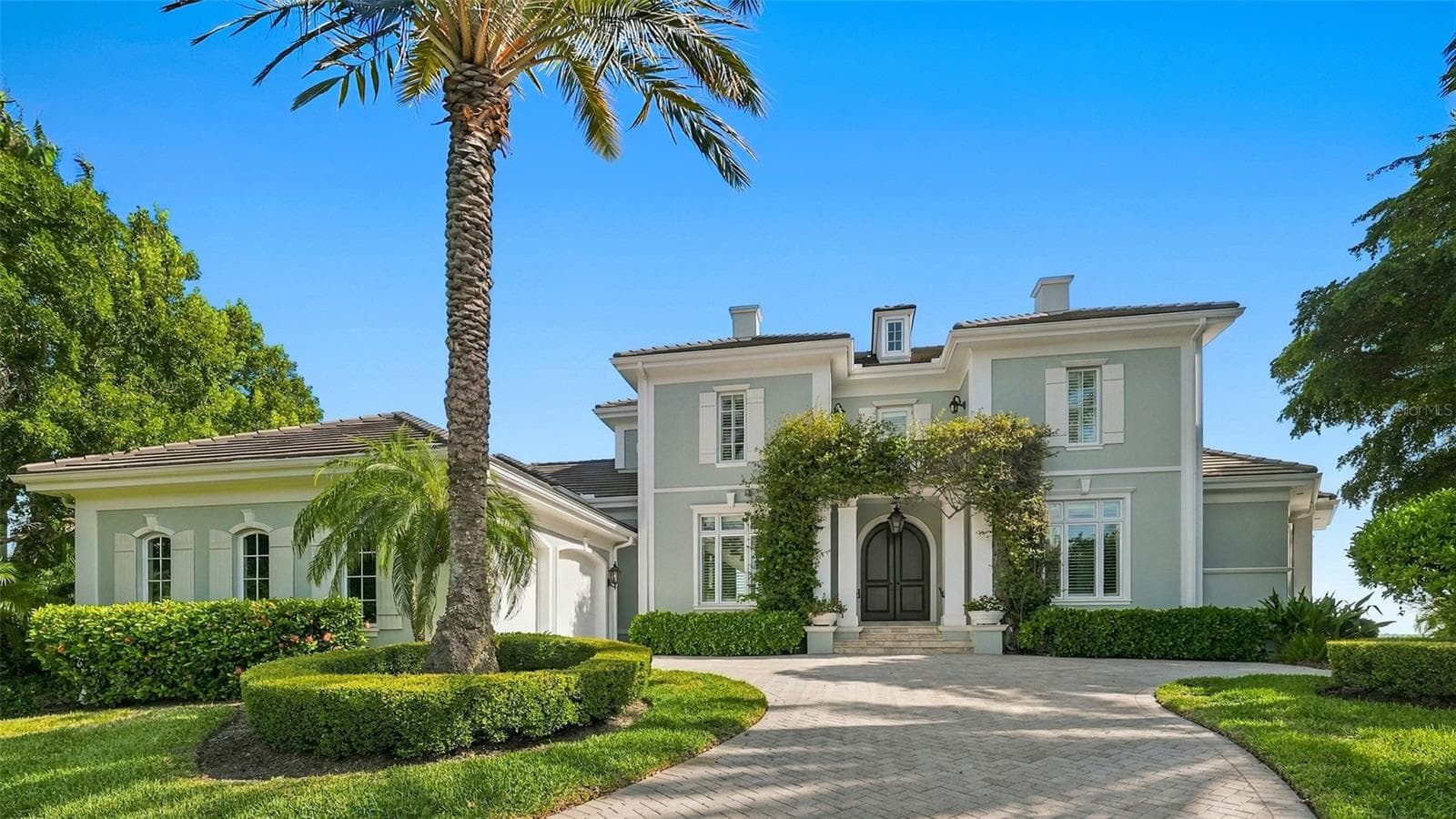Single Family Residence at 560 HARBOR POINT RD, LONGBOAT KEY, photo 7 of 71