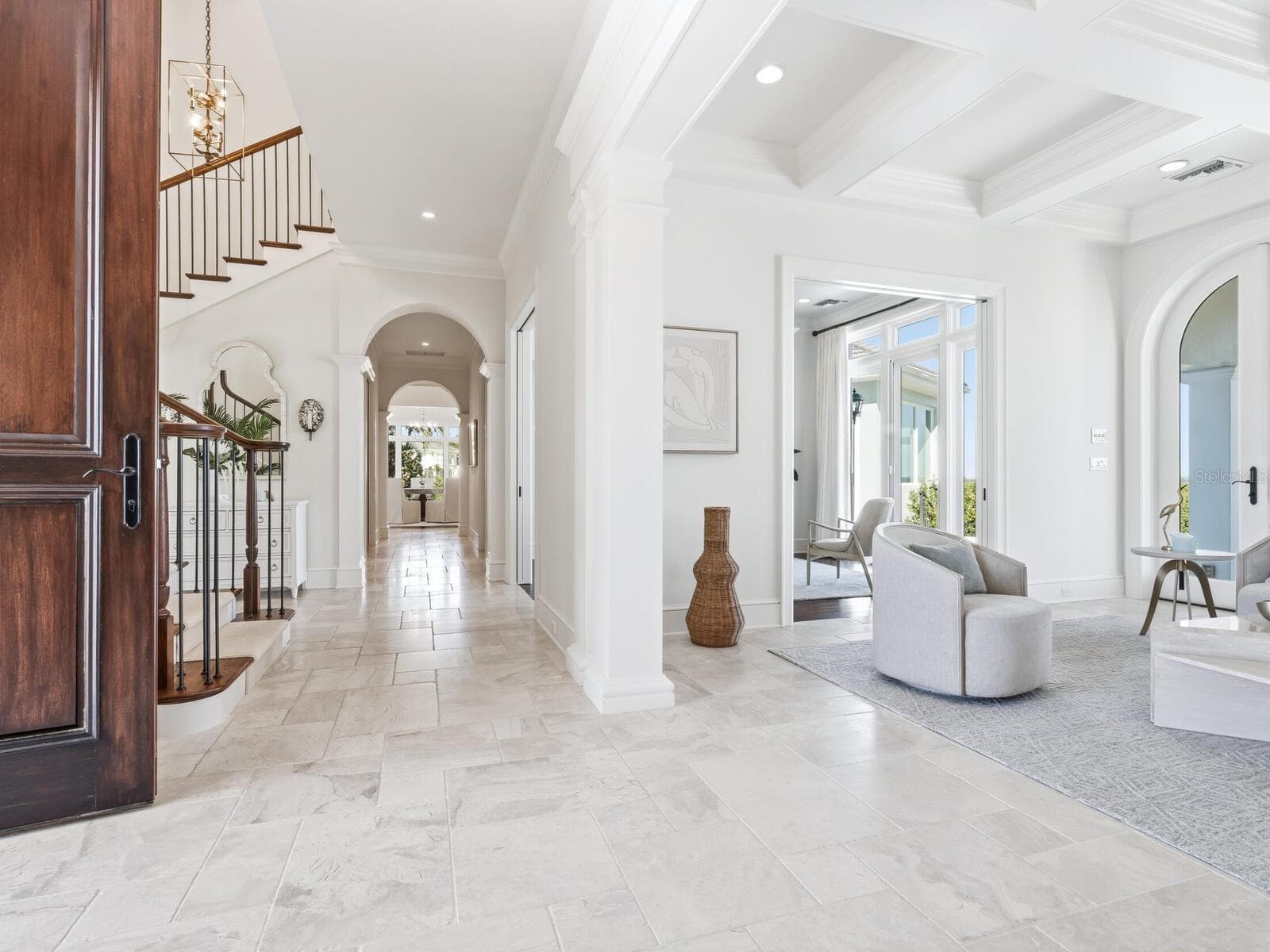 Single Family Residence at 560 HARBOR POINT RD, LONGBOAT KEY, photo 28 of 71