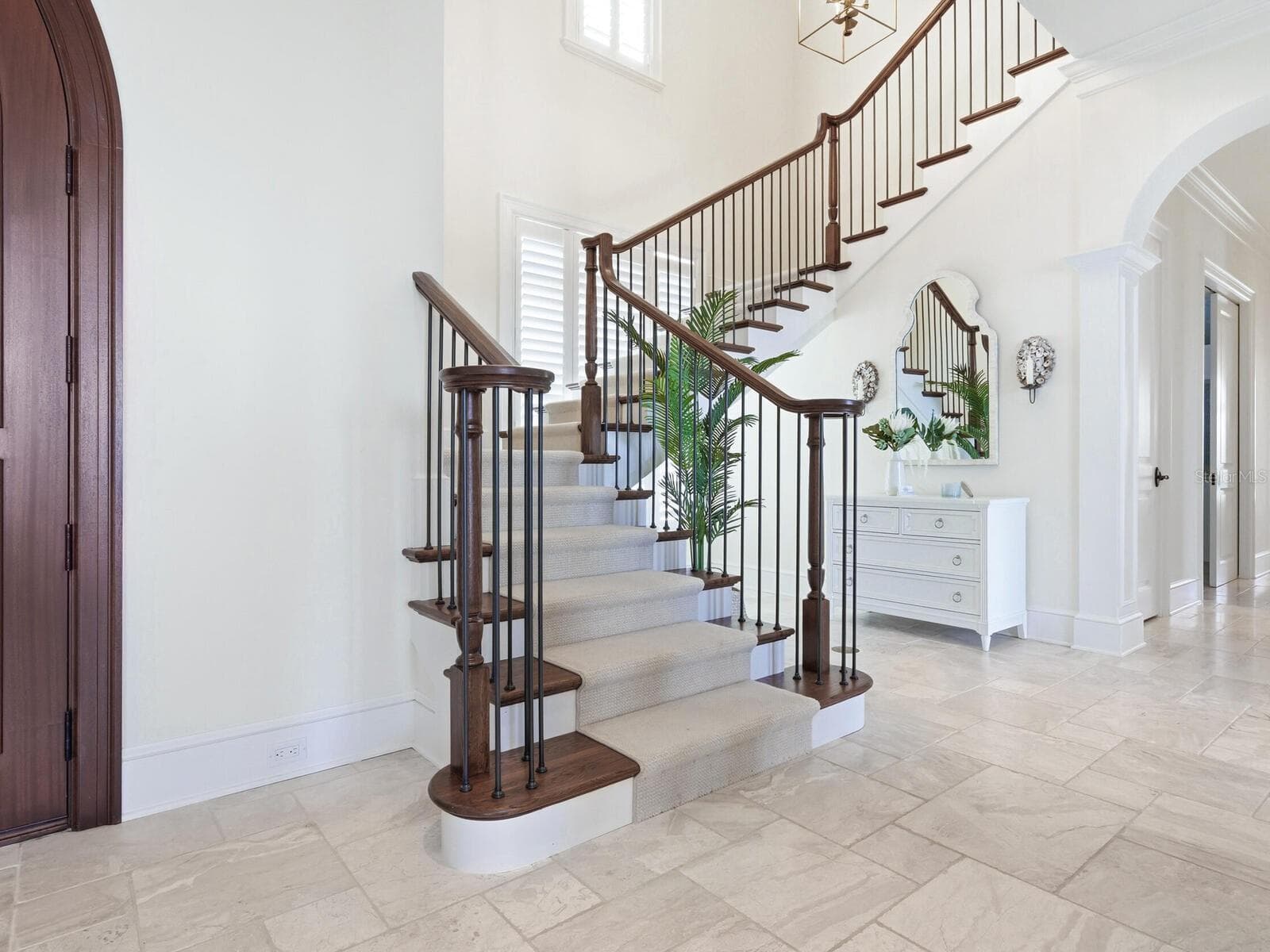 Single Family Residence at 560 HARBOR POINT RD, LONGBOAT KEY, photo 29 of 71