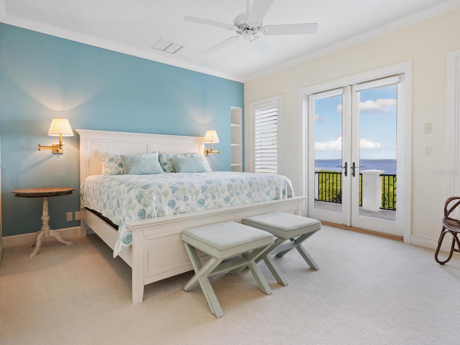 Single Family Residence at 560 HARBOR POINT RD, LONGBOAT KEY, photo 38 of 71