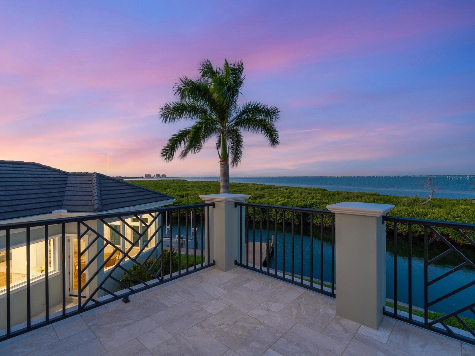 Single Family Residence at 560 HARBOR POINT RD, LONGBOAT KEY, photo 69 of 71