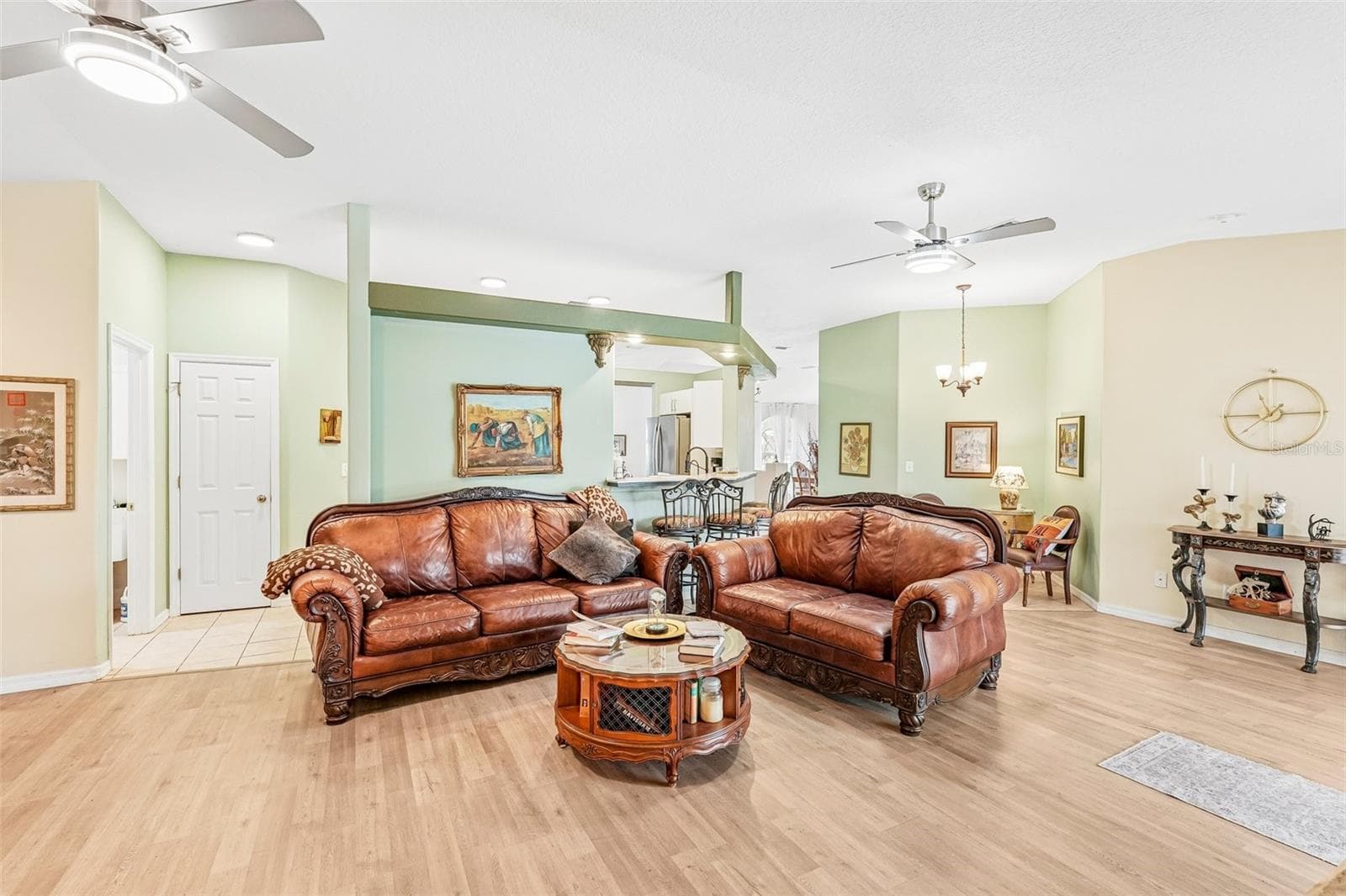 Single Family Residence at 18115 HOWLING WOLF RUN, PARRISH, photo 8 of 58