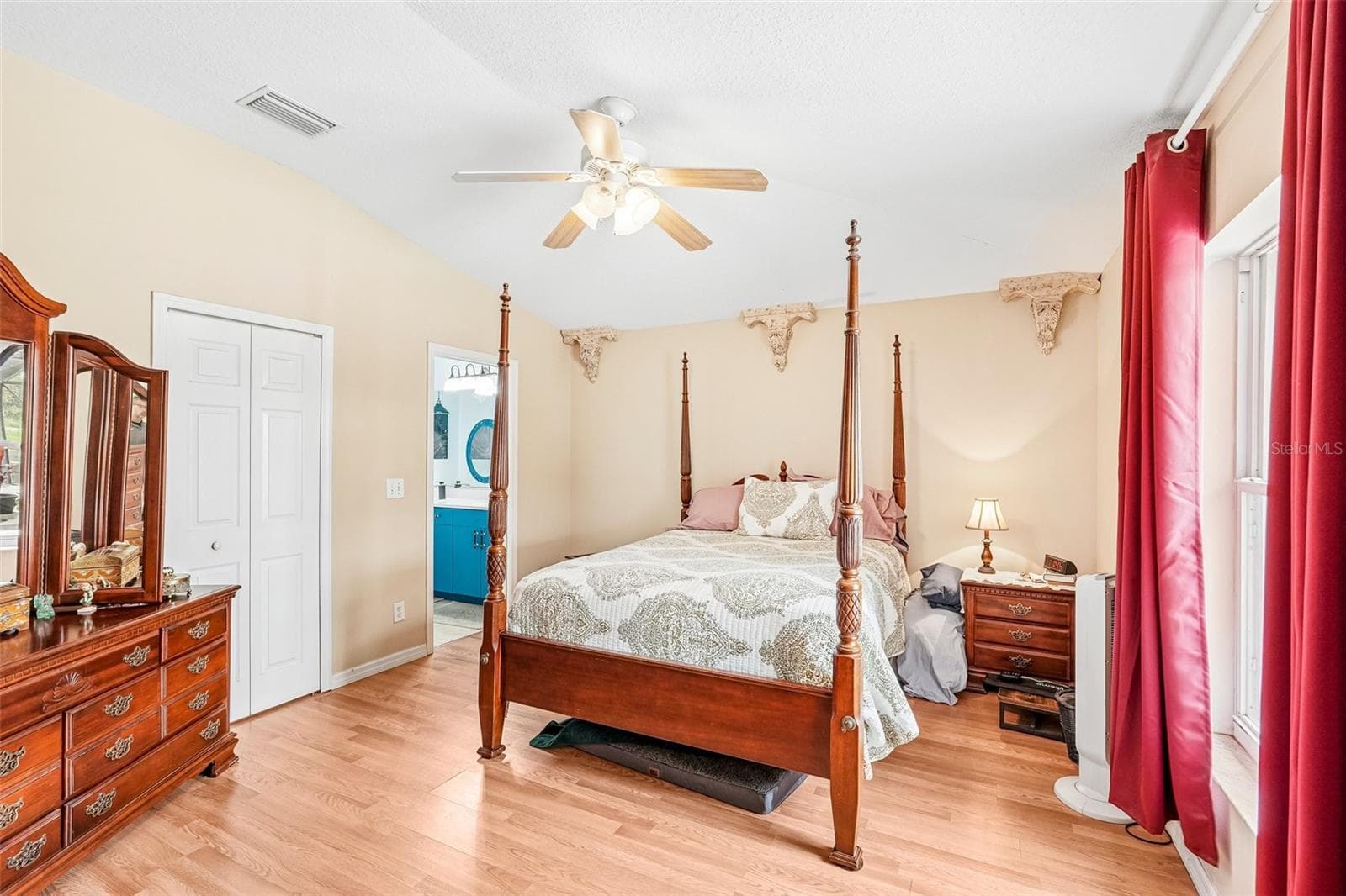 Single Family Residence at 18115 HOWLING WOLF RUN, PARRISH, photo 17 of 58