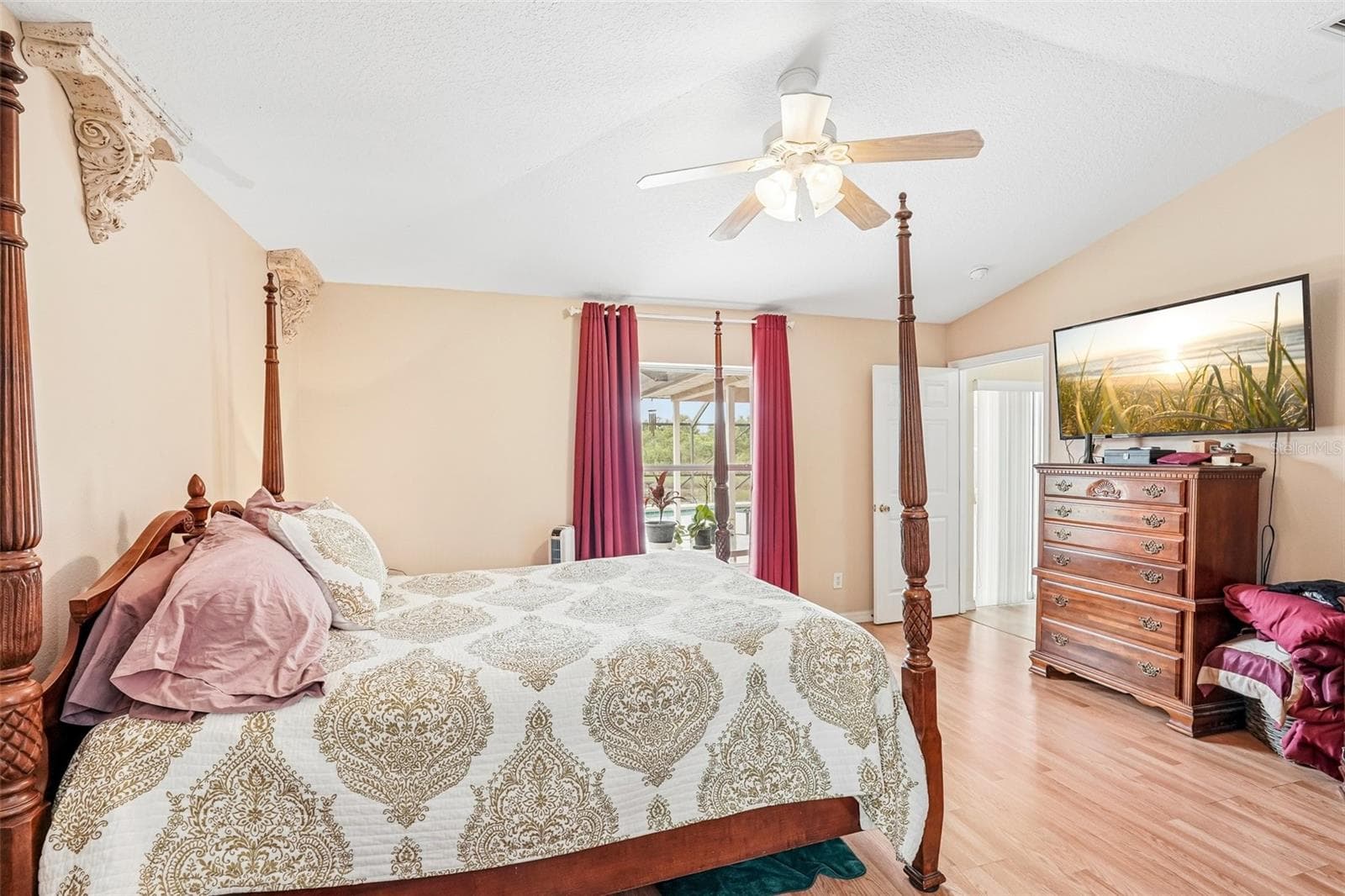 Single Family Residence at 18115 HOWLING WOLF RUN, PARRISH, photo 18 of 58