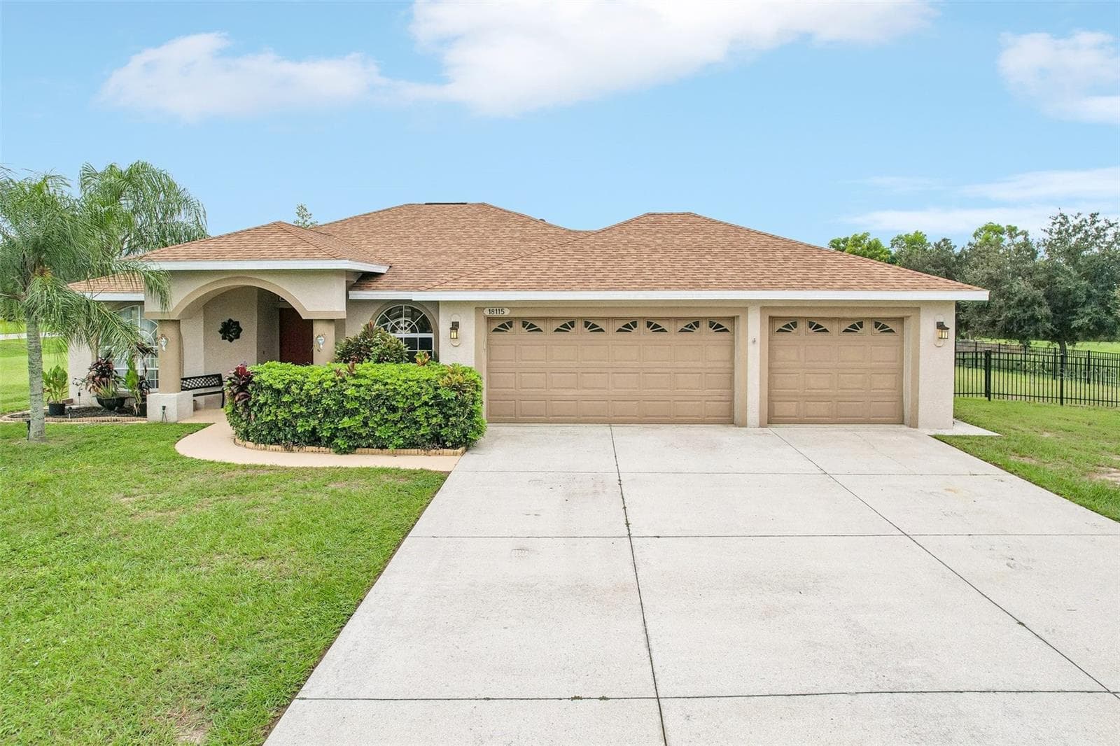 Single Family Residence at 18115 HOWLING WOLF RUN, PARRISH, photo 54 of 58