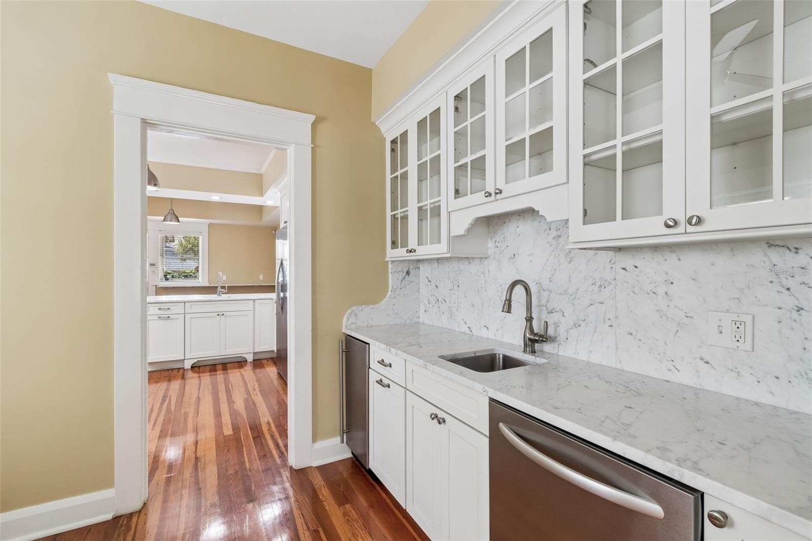 Single Family Residence at 1505 S HOWARD AVE, TAMPA, photo 13 of 51