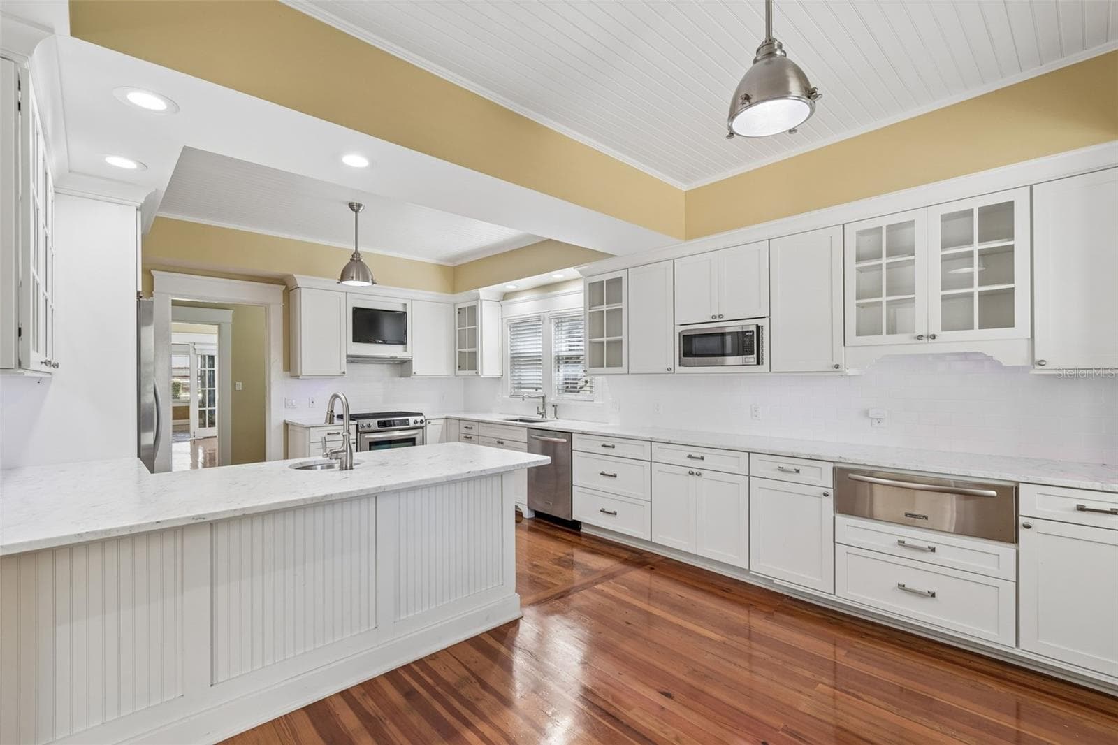Single Family Residence at 1505 S HOWARD AVE, TAMPA, photo 15 of 51