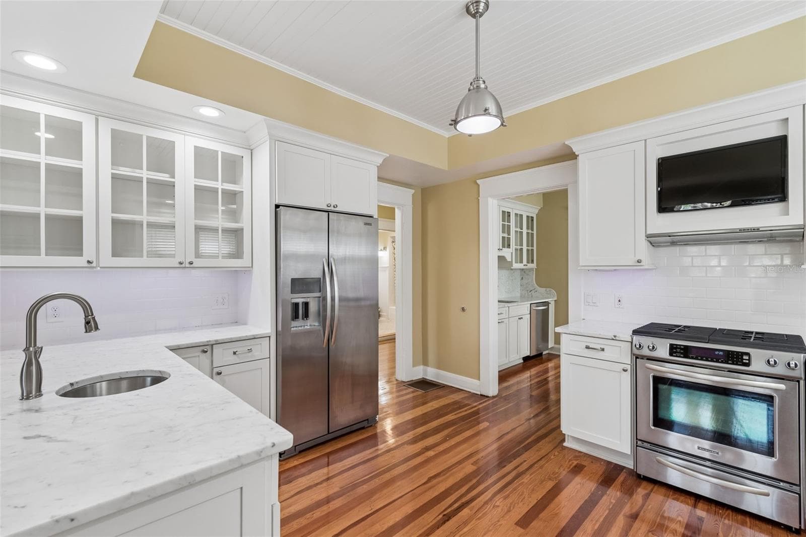 Single Family Residence at 1505 S HOWARD AVE, TAMPA, photo 16 of 51