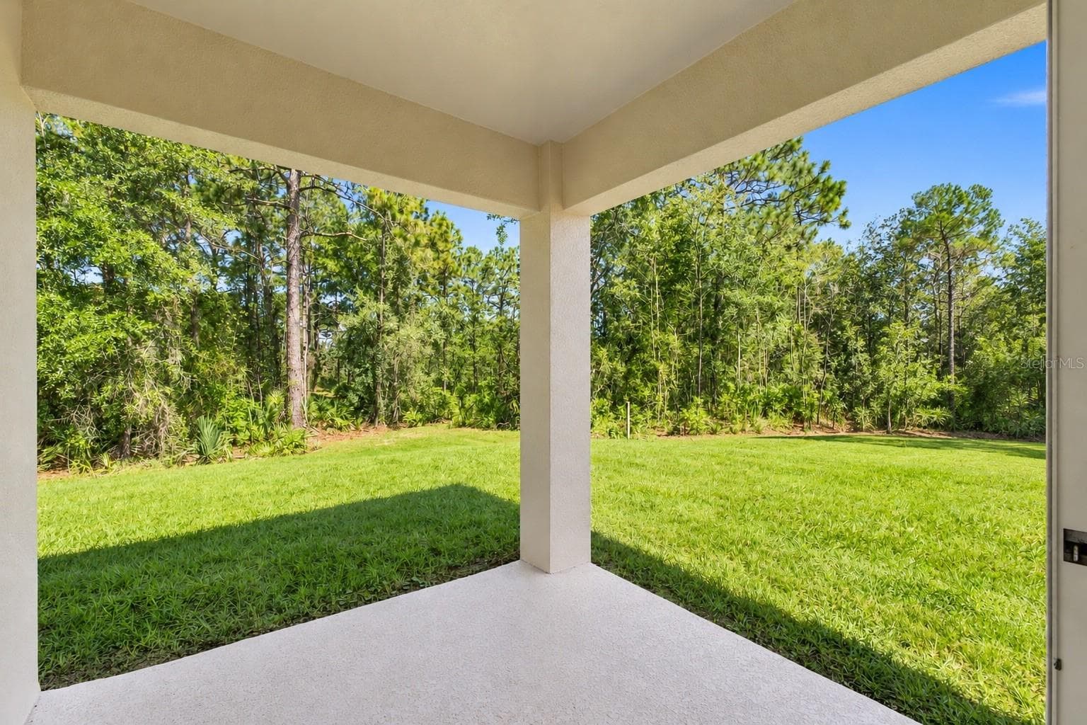 Back porch - 11041 SPOONBILL RD, WEEKI WACHEE