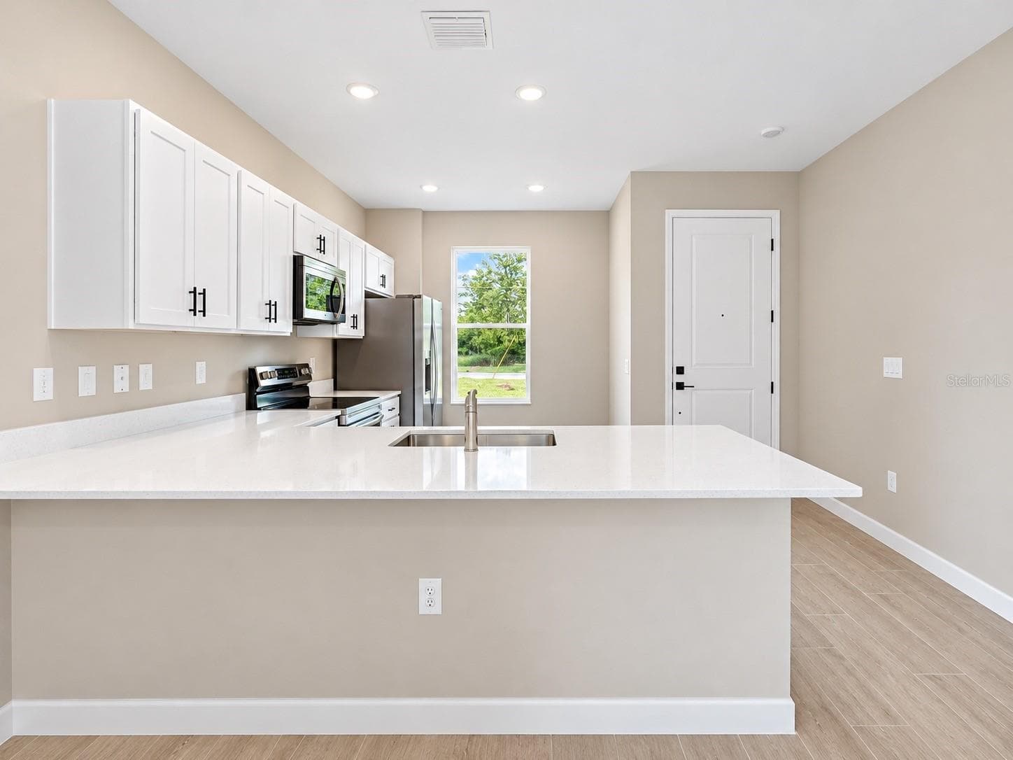 Single Family Residence at 6361 SW 129TH ST, OCALA, photo 2 of 11