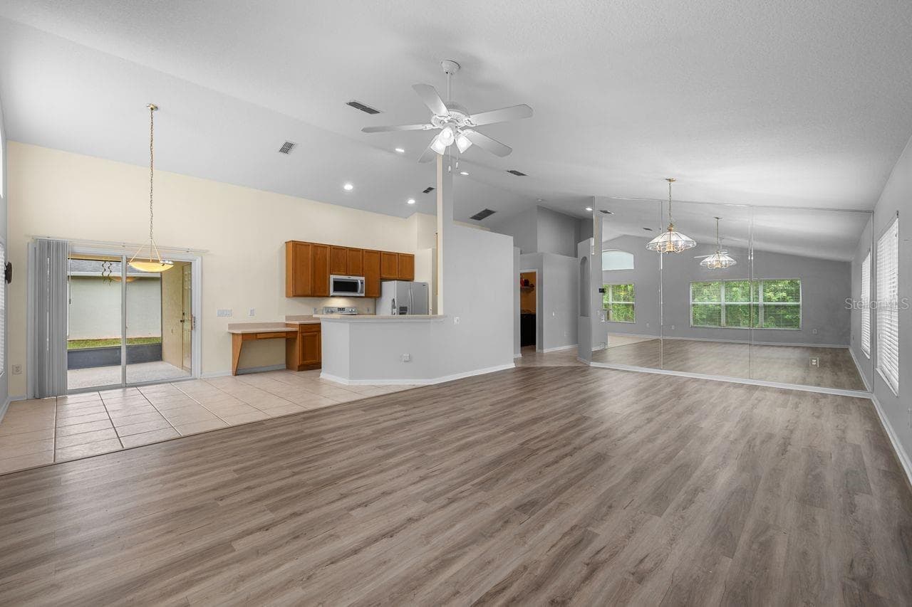 Single Family Residence at 3179 STONEHURST CIR, KISSIMMEE, photo 44 of 143
