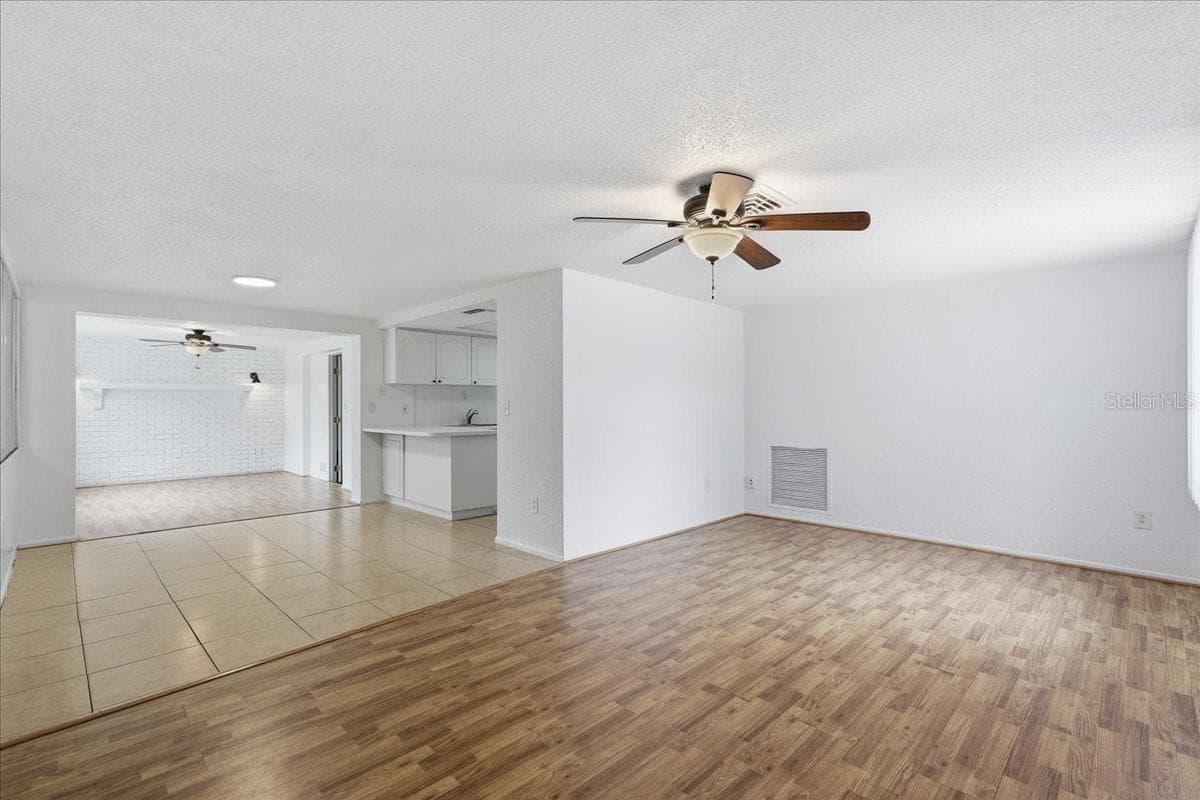 Single Family Residence at 12404 COBBLE STONE DR, HUDSON, photo 3 of 48