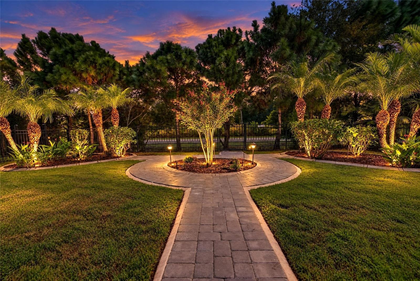 Single Family Residence at 6134 COLMAR PL, APOLLO BEACH, photo 3 of 73