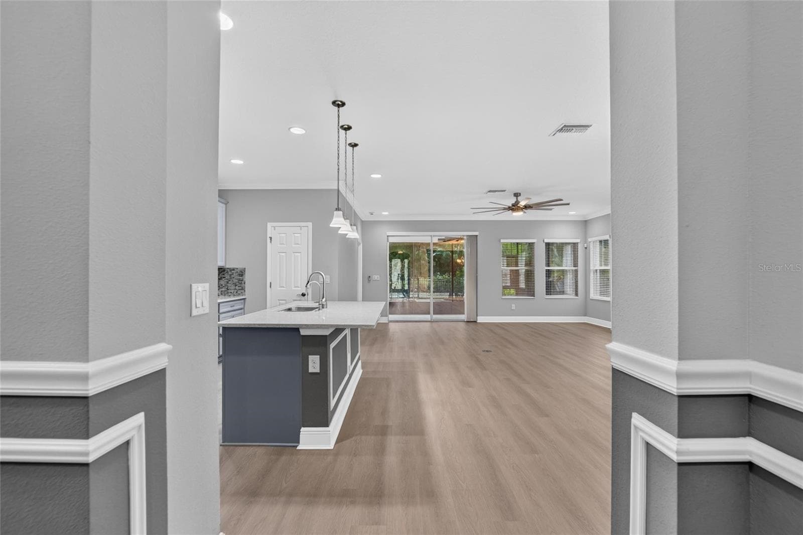 Single Family Residence at 6134 COLMAR PL, APOLLO BEACH, photo 7 of 73
