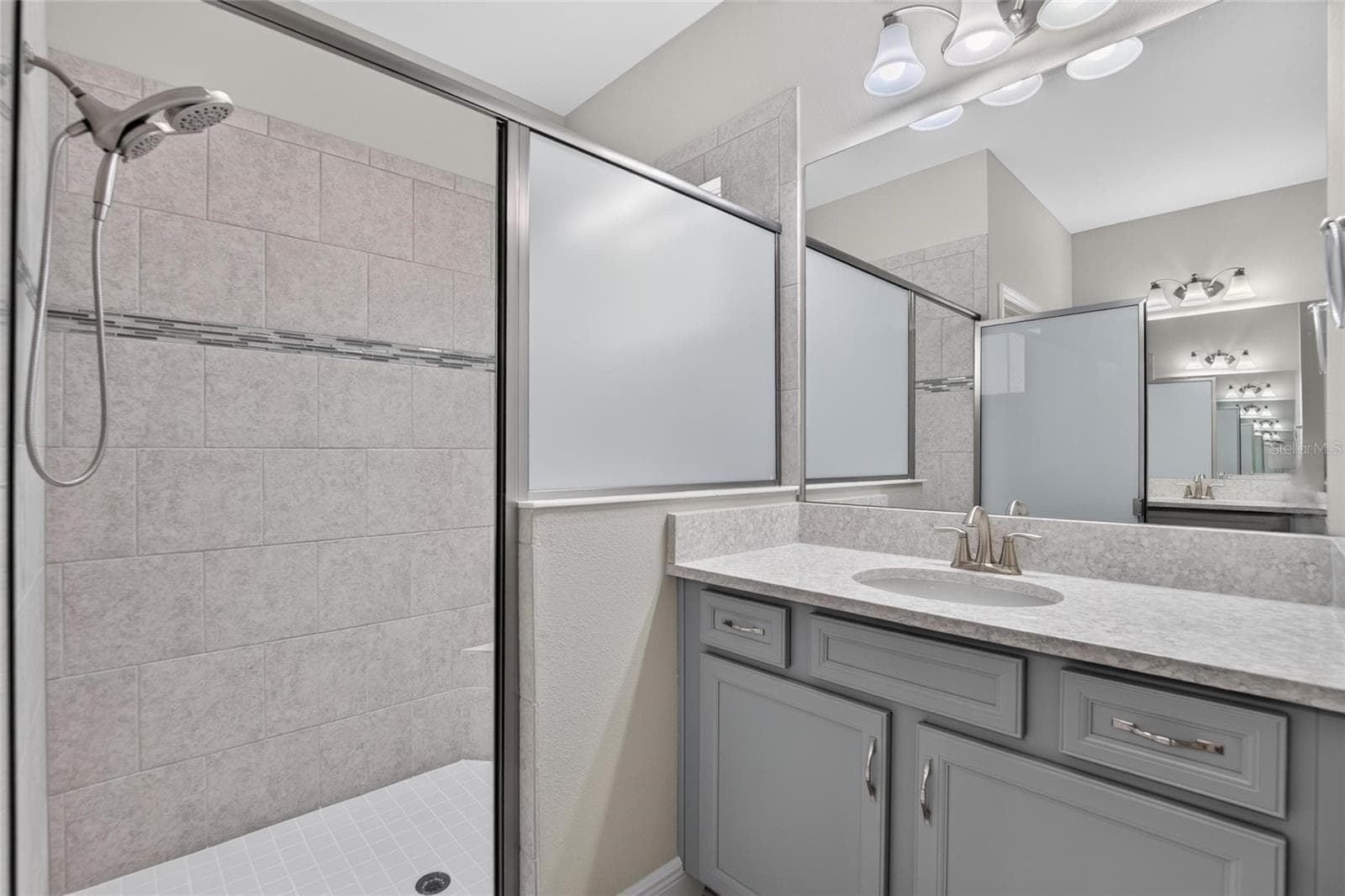 Single Family Residence at 6134 COLMAR PL, APOLLO BEACH, photo 27 of 73