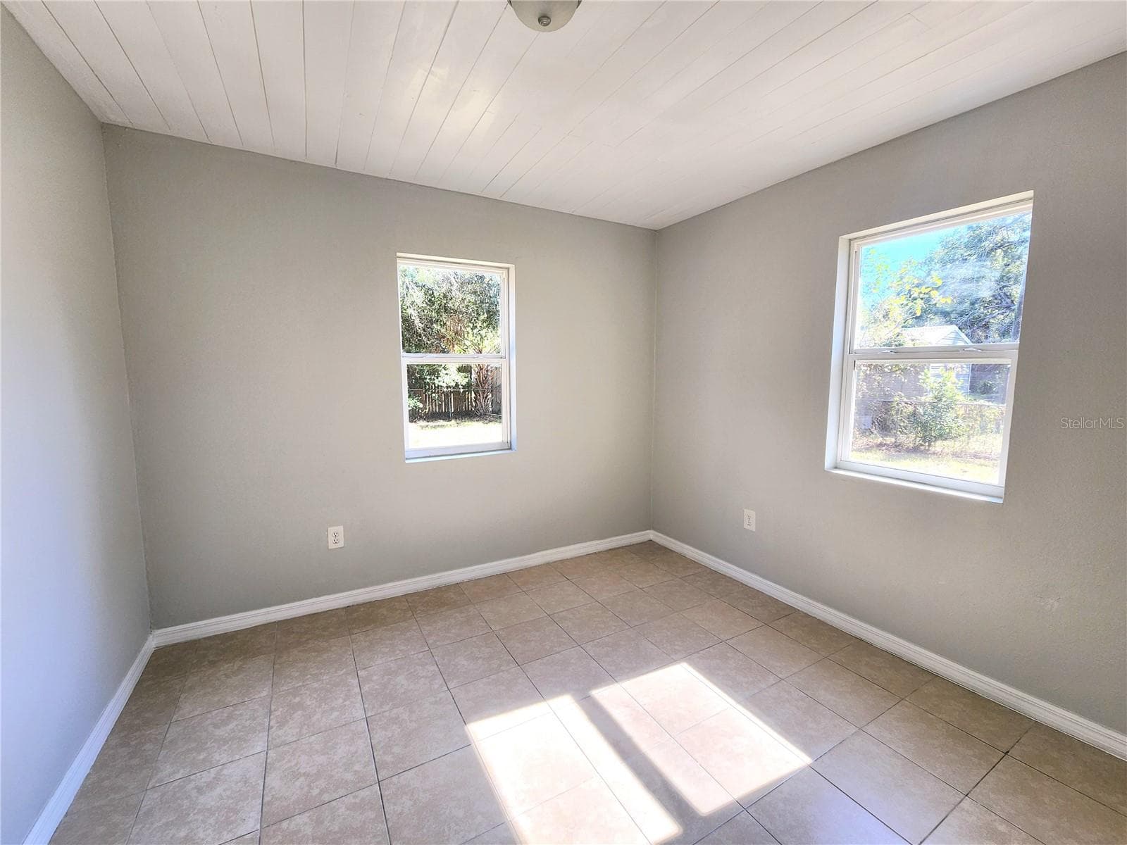 Single Family Residence at 4615 N 38TH ST, TAMPA, photo 13 of 26