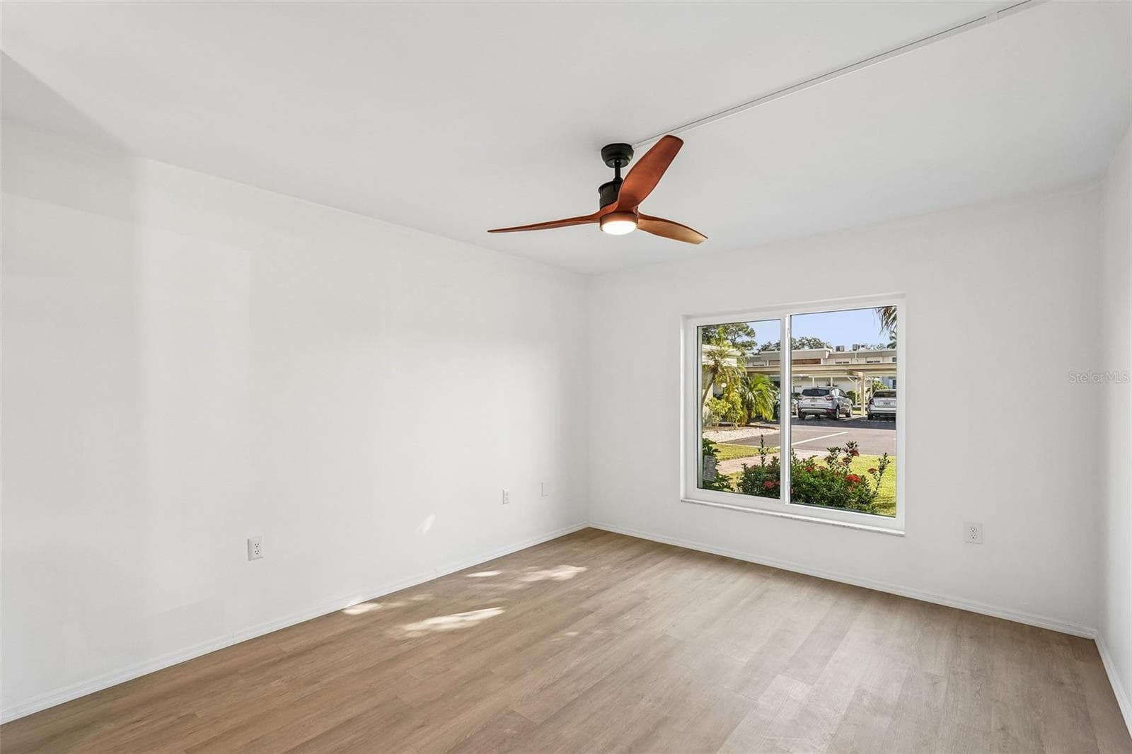 Condominium at 21280 BRINSON AVE #113, PORT CHARLOTTE, photo 14 of 33