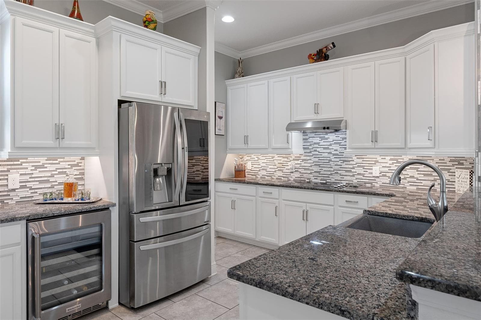 upgraded appliances - 224 S PALADINN CIR, INVERNESS