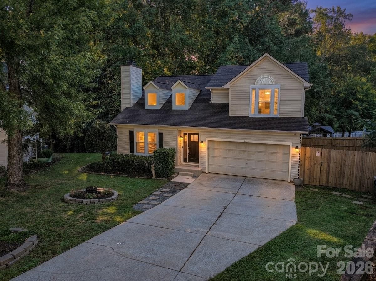 5418 Groveton Court