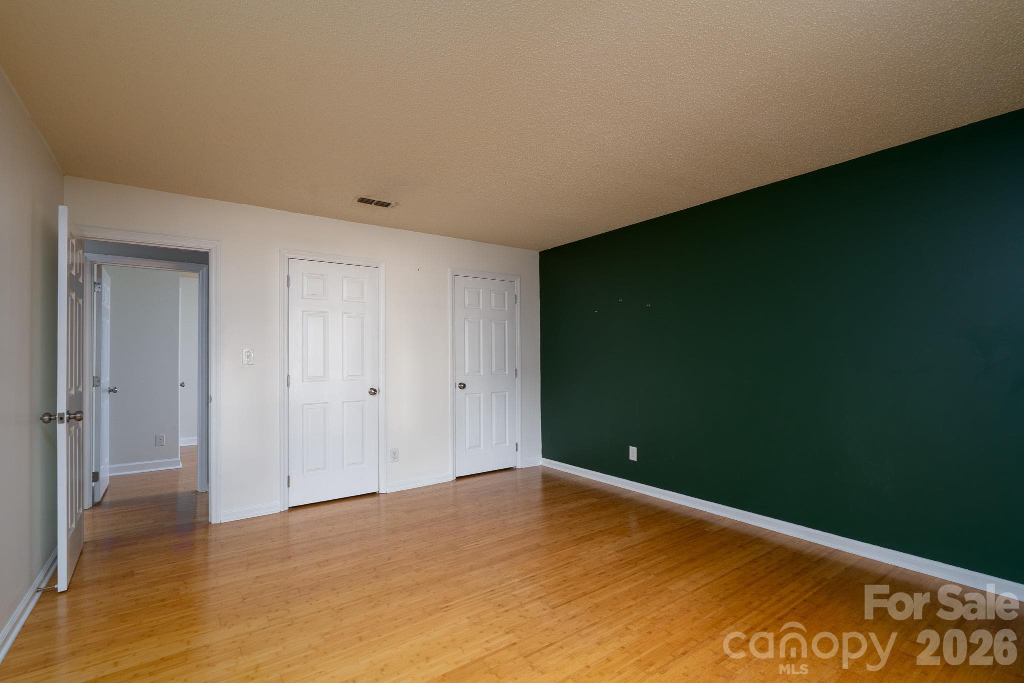 Single Family Residence at 5418 Groveton Court, Charlotte, photo 35 of 43