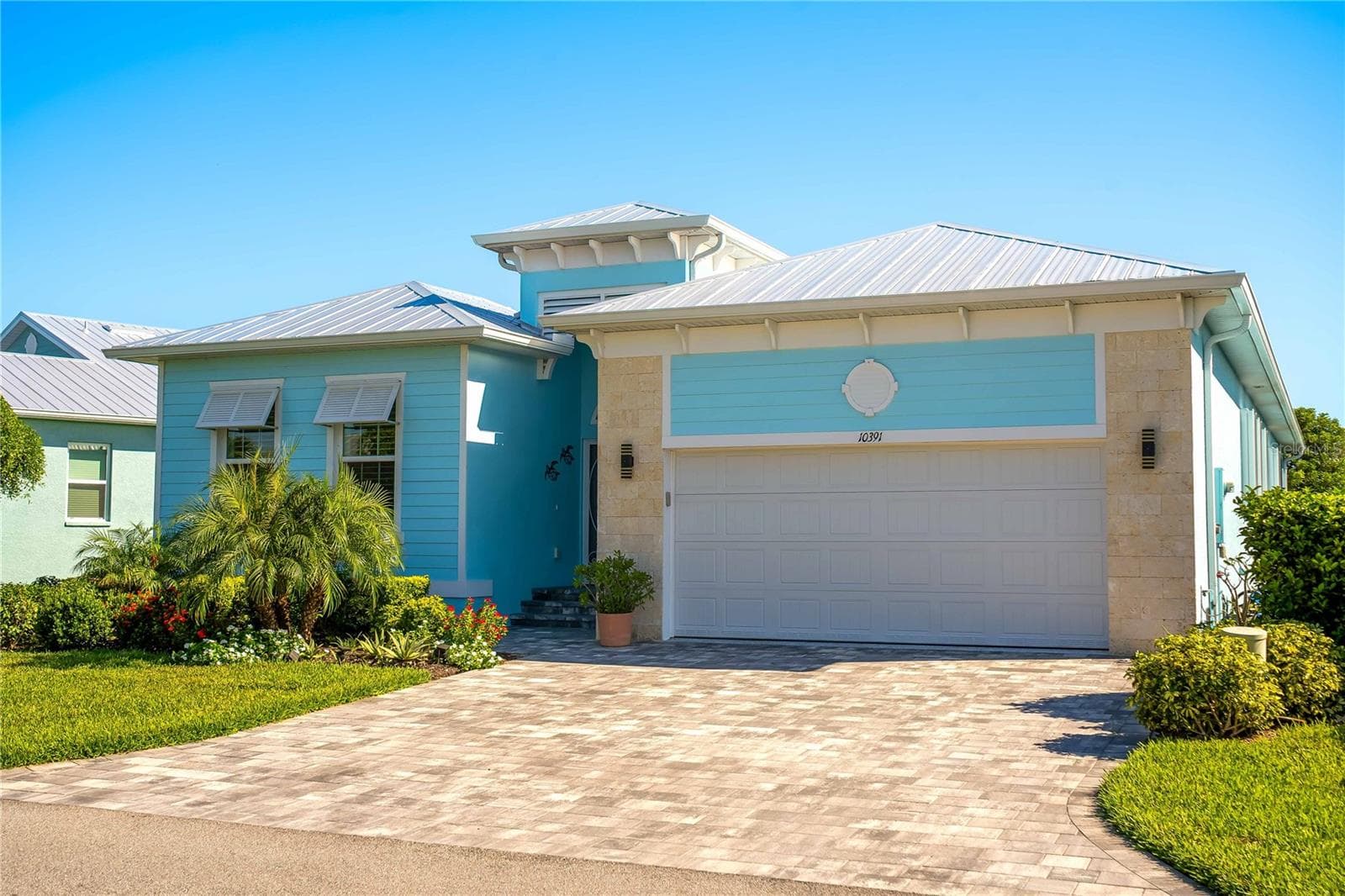 Single Family Residence at 10391 COQUINA CT, PLACIDA, photo 2 of 39