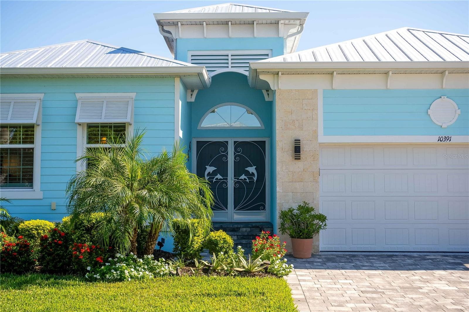 Single Family Residence at 10391 COQUINA CT, PLACIDA, photo 3 of 39