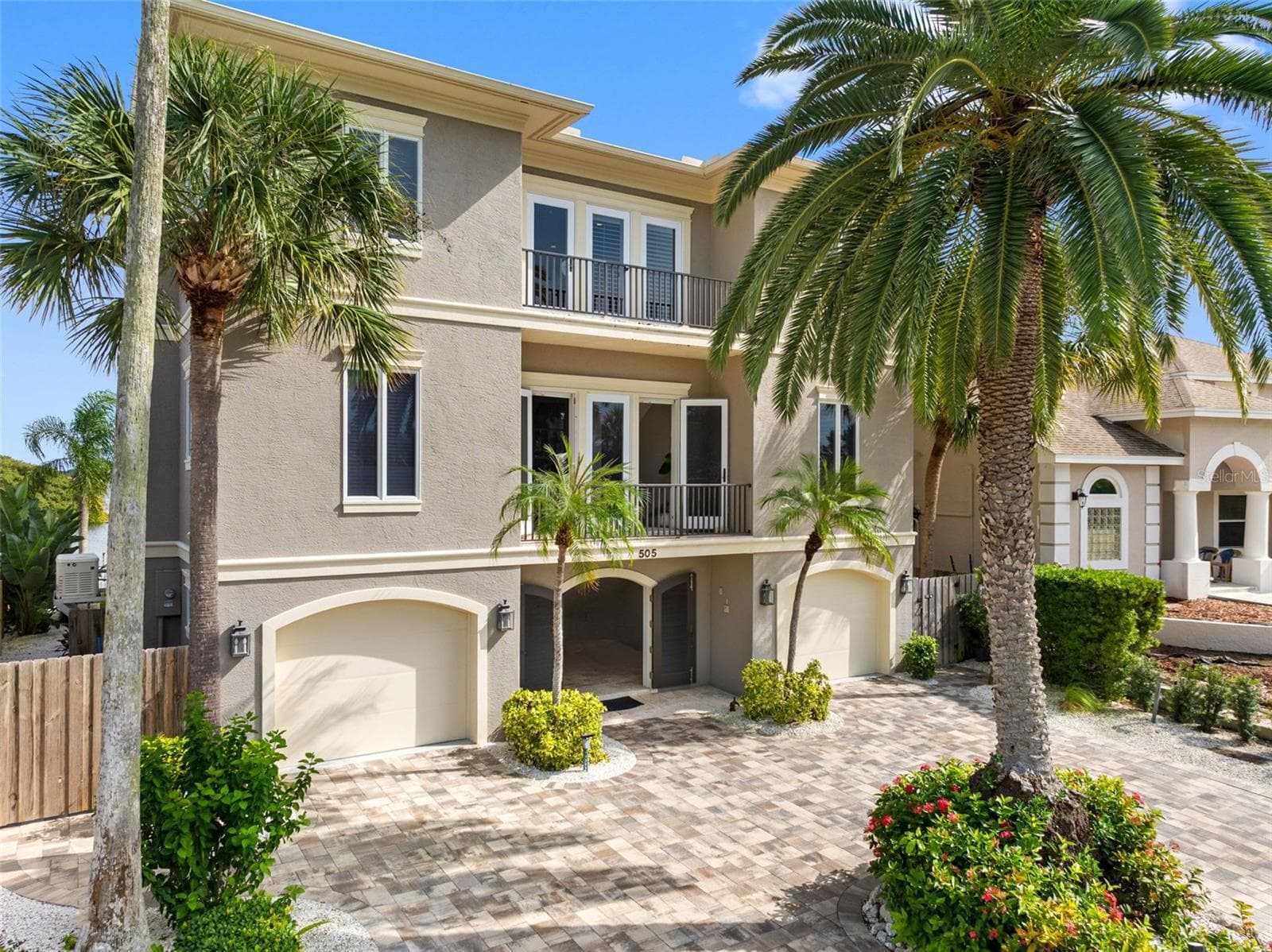 Single Family Residence at 505 HARBOR DR, BELLEAIR BEACH, photo 2 of 71