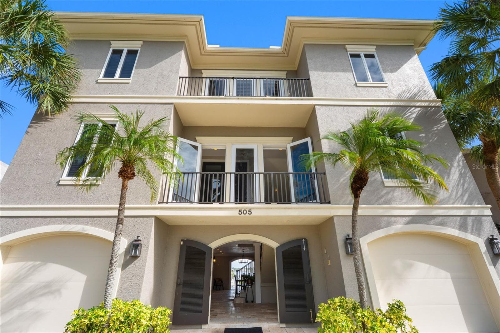 Single Family Residence at 505 HARBOR DR, BELLEAIR BEACH, photo 4 of 71