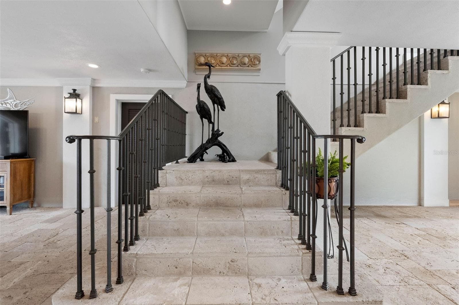 Single Family Residence at 505 HARBOR DR, BELLEAIR BEACH, photo 15 of 71