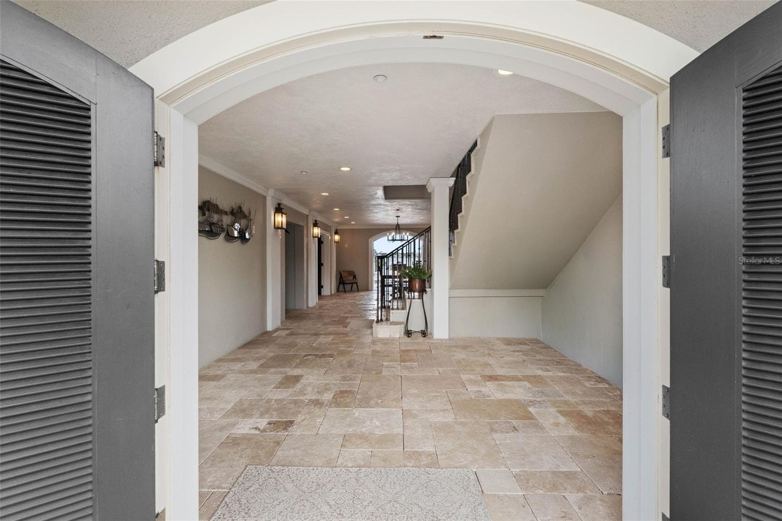 Single Family Residence at 505 HARBOR DR, BELLEAIR BEACH, photo 16 of 71