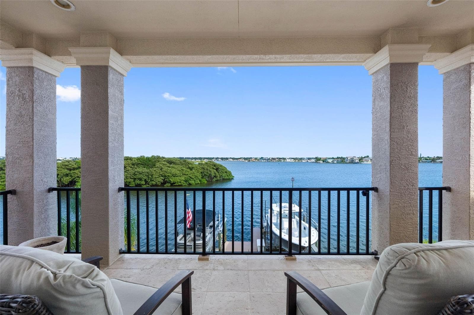 Single Family Residence at 505 HARBOR DR, BELLEAIR BEACH, photo 52 of 71