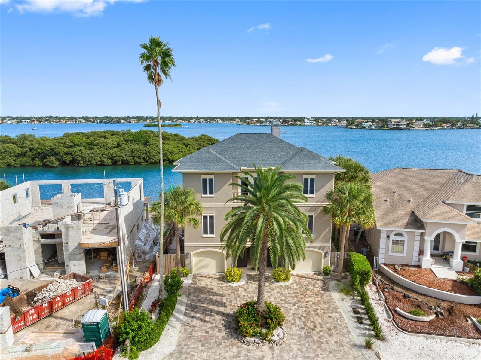 Single Family Residence at 505 HARBOR DR, BELLEAIR BEACH, photo 69 of 71