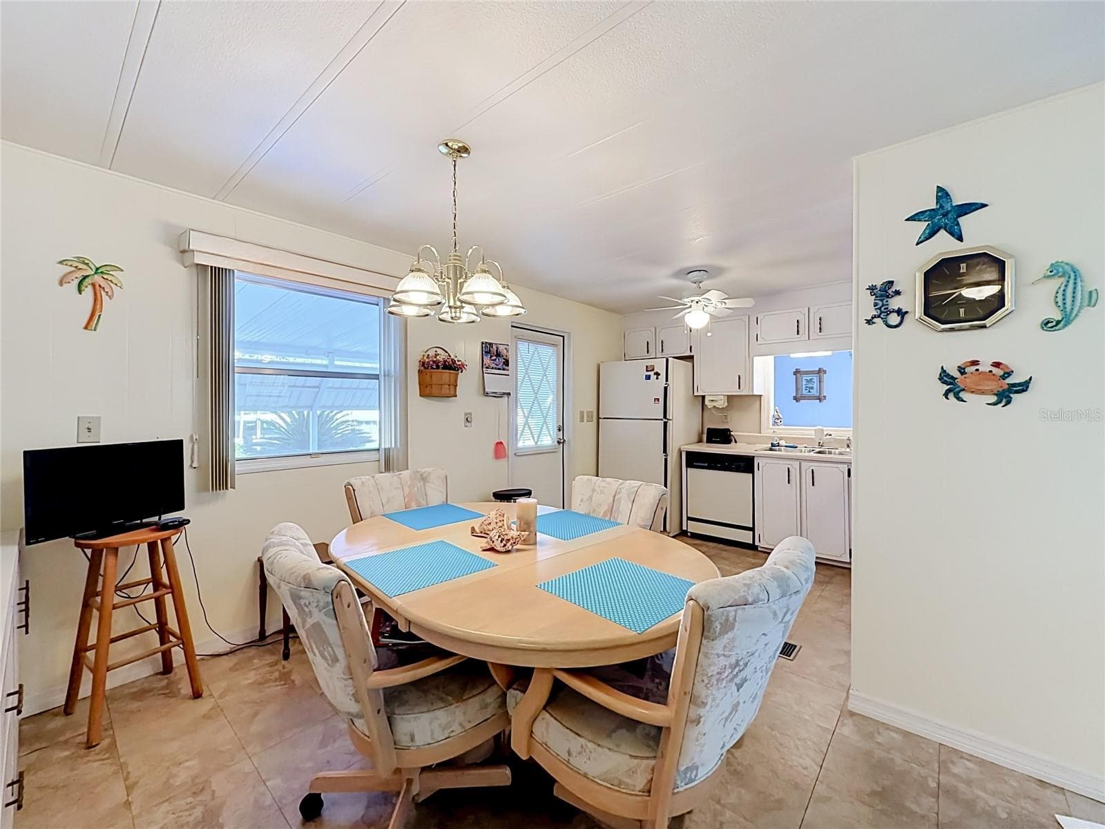 DINING AREA - 10494 GAZEBO DR #339, LARGO