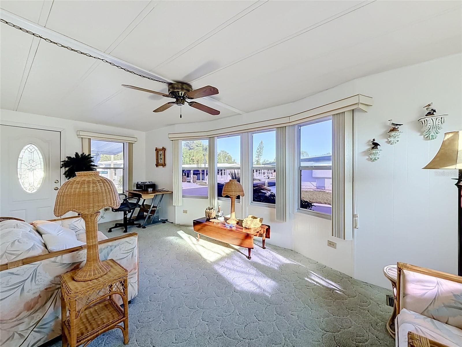 SUNROOM/BONUS ROOM OPEN TO LIVING ROOM - 10494 GAZEBO DR #339, LARGO