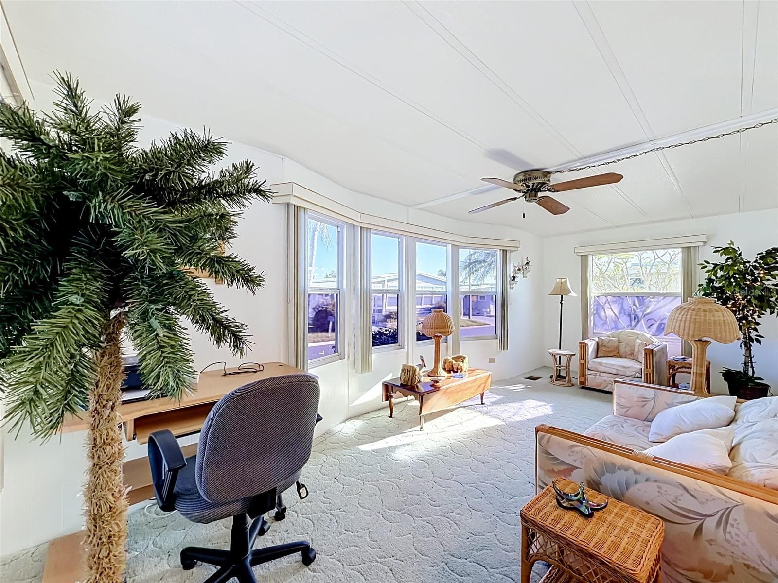 SUNROOM/OFFICE/BONUS ROOM - 10494 GAZEBO DR #339, LARGO