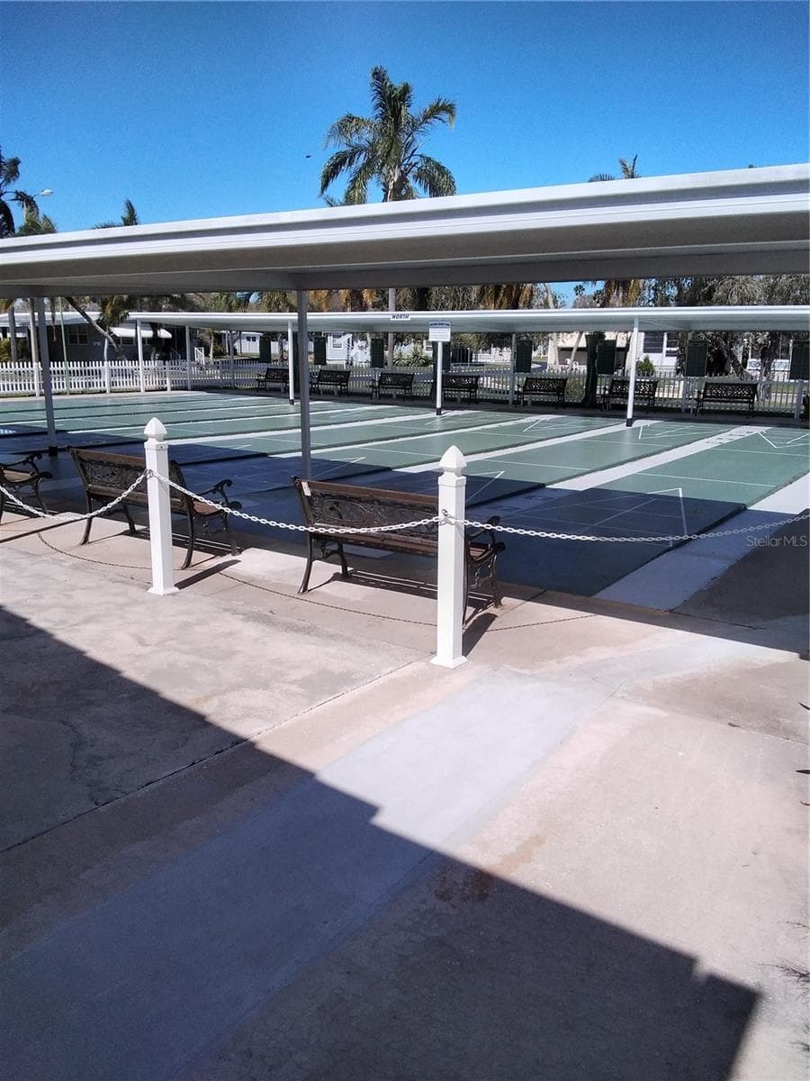 SHUFFLEBOARD - 10494 GAZEBO DR #339, LARGO