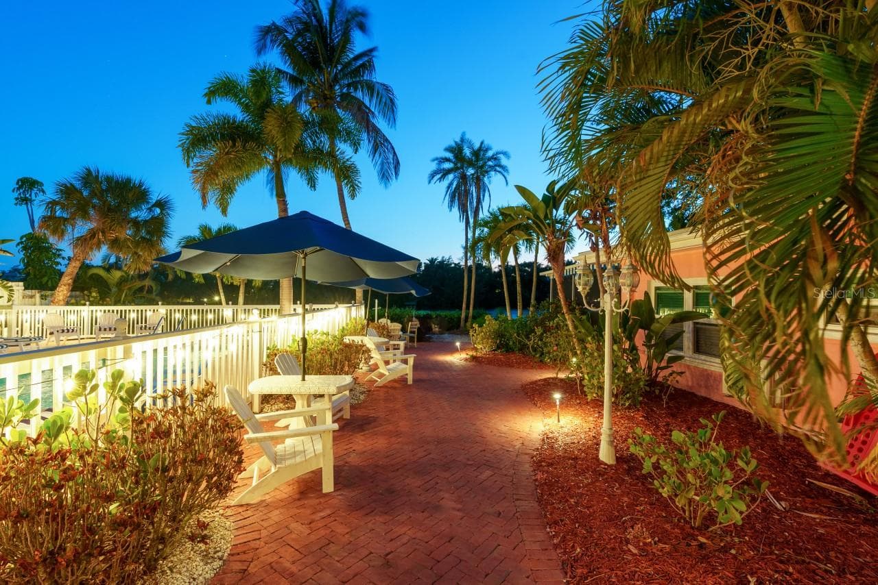 Multi-Family 5+ at 8212 MIDNIGHT PASS RD RD #1-10, SARASOTA, photo 13 of 99