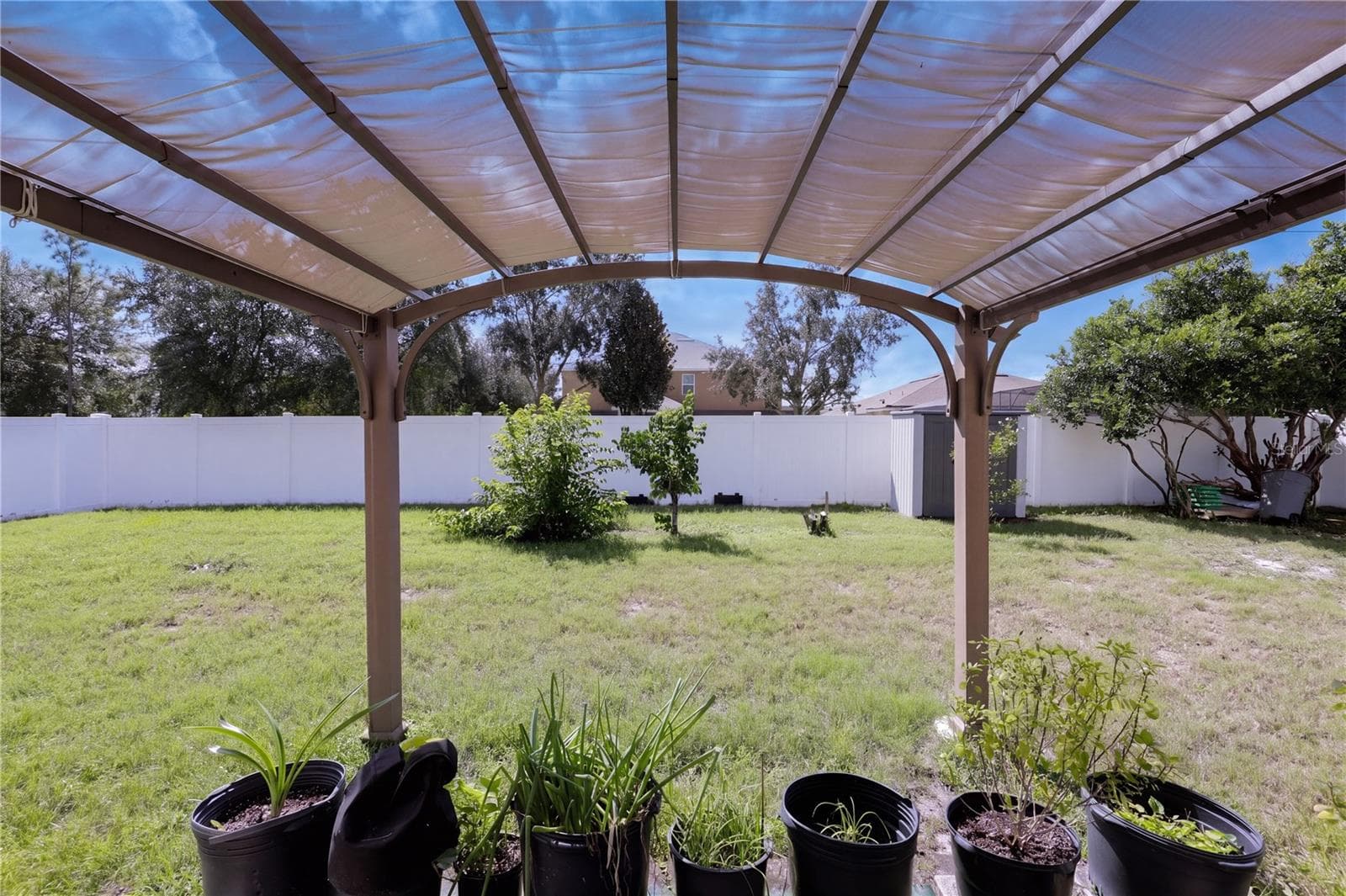 Single Family Residence at 359 VELVETEEN PL, CHULUOTA, photo 29 of 35