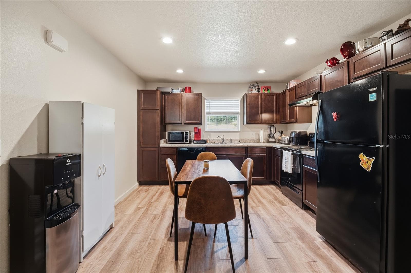 Single Family Residence at 143 W 13TH ST, APOPKA, photo 6 of 21