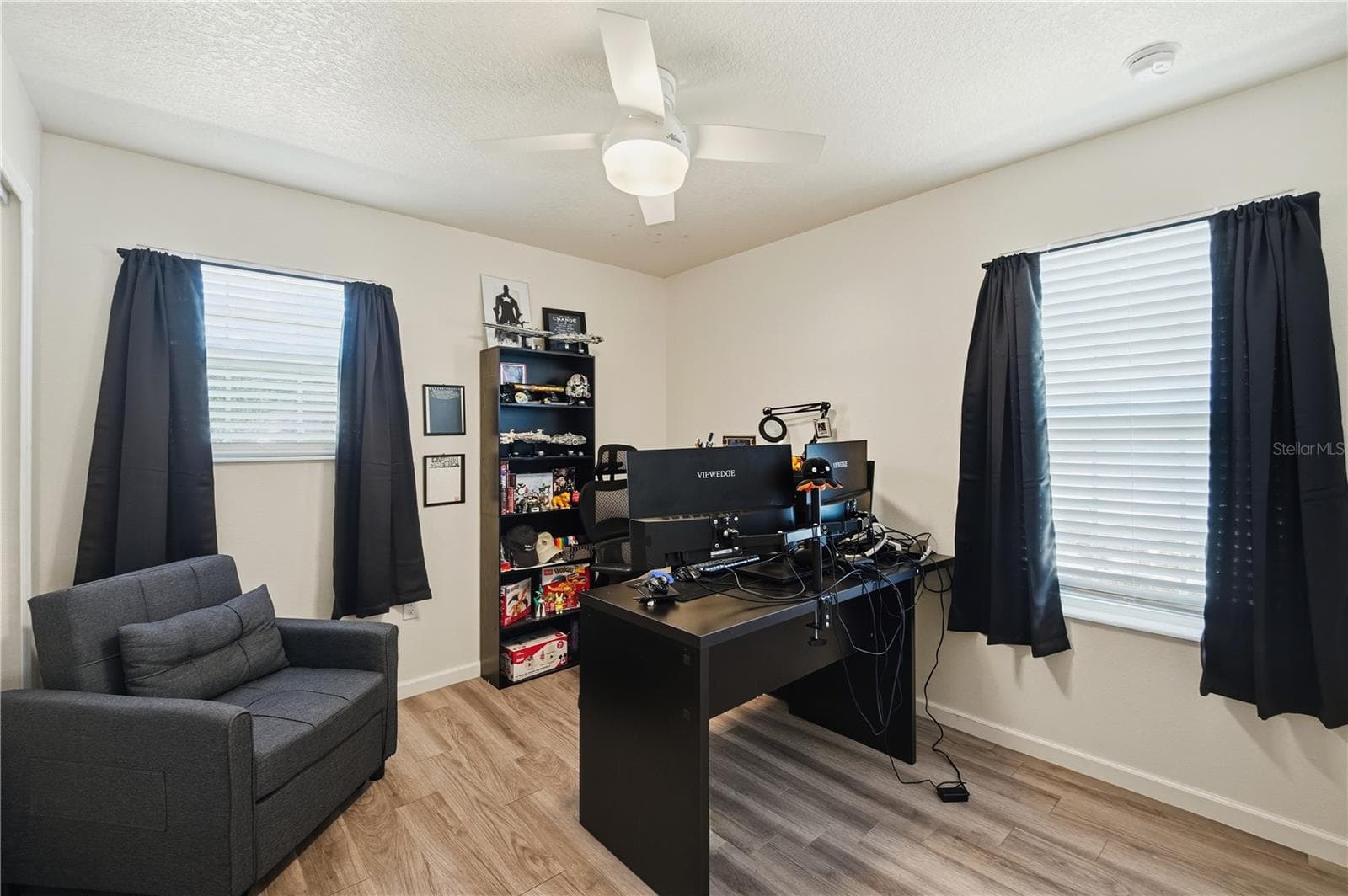 Single Family Residence at 143 W 13TH ST, APOPKA, photo 11 of 21