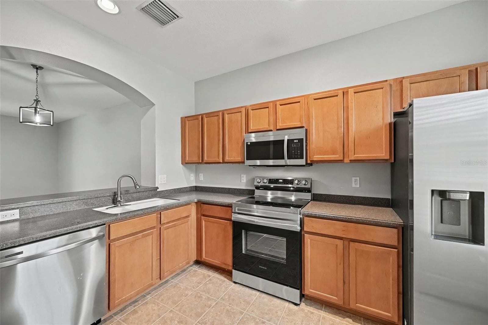 Townhouse at 1125 GRANTHAM DR, SARASOTA, photo 17 of 37