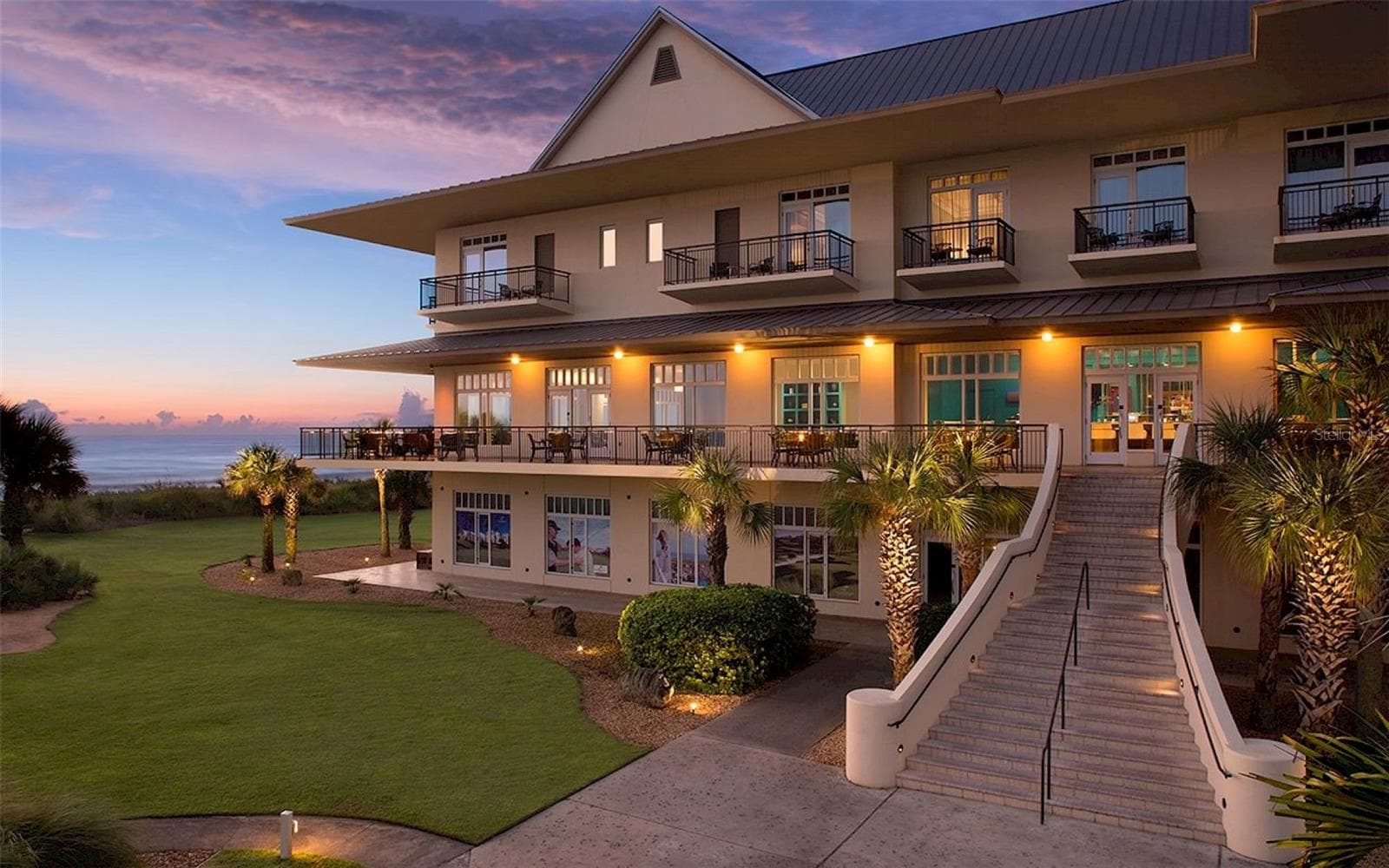 The Lodge - 200 OCEAN CREST DR #553, PALM COAST