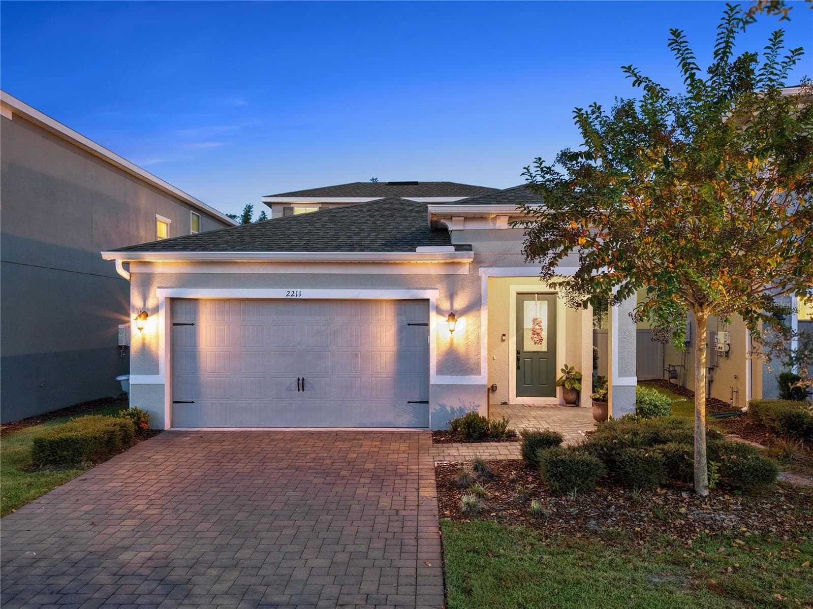2211 EMERALD SPRINGS DR
