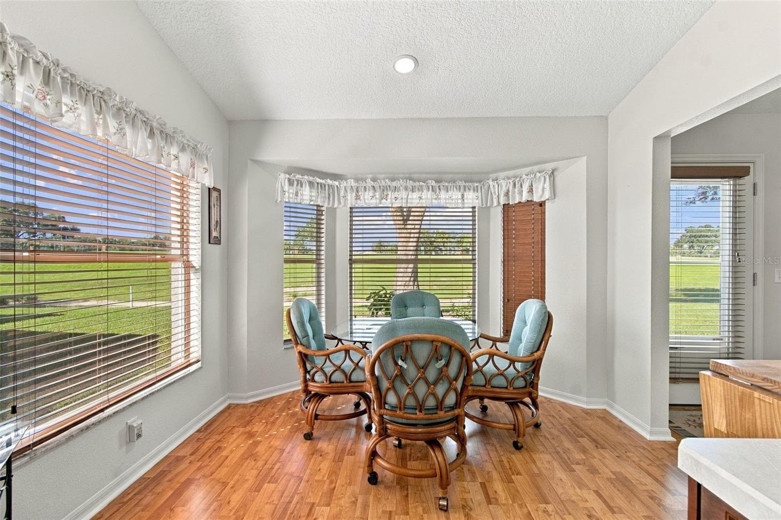 Villa at 11115 SUN TREE RD, HUDSON, photo 11 of 61