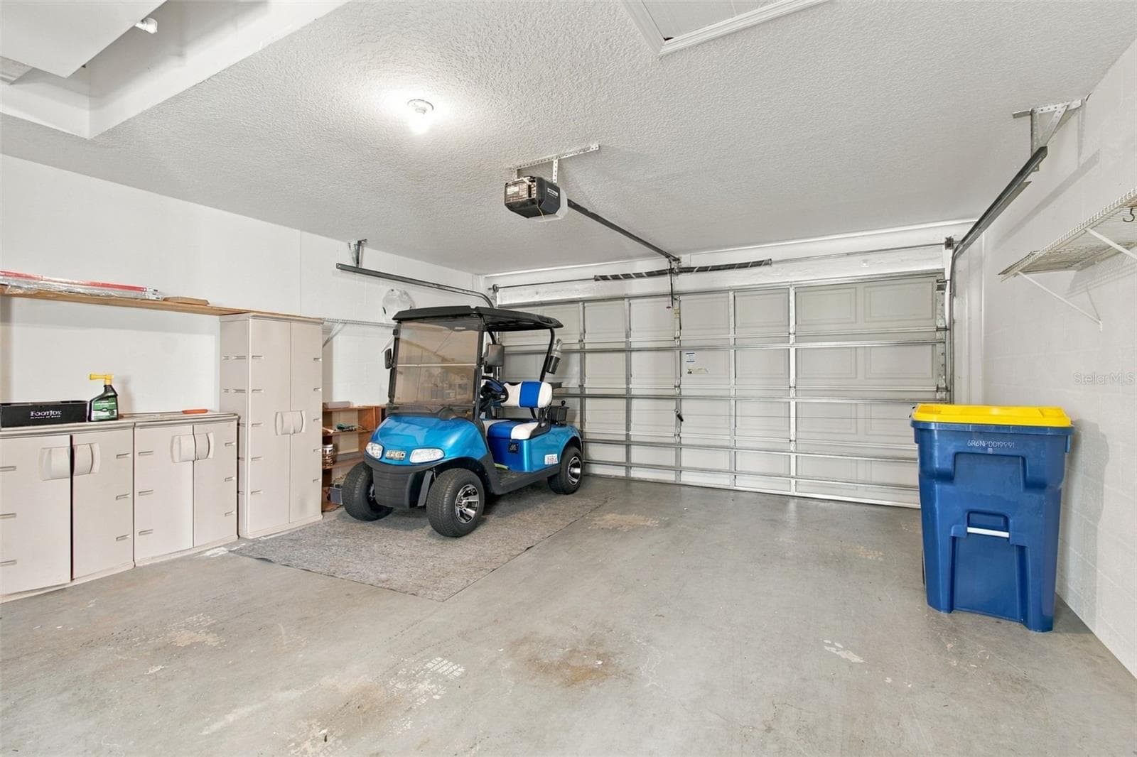 Villa at 11115 SUN TREE RD, HUDSON, photo 18 of 61
