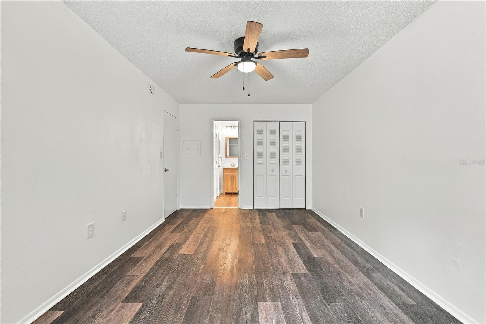 Condominium at 5060 76TH AVE N #105, PINELLAS PARK, photo 18 of 34