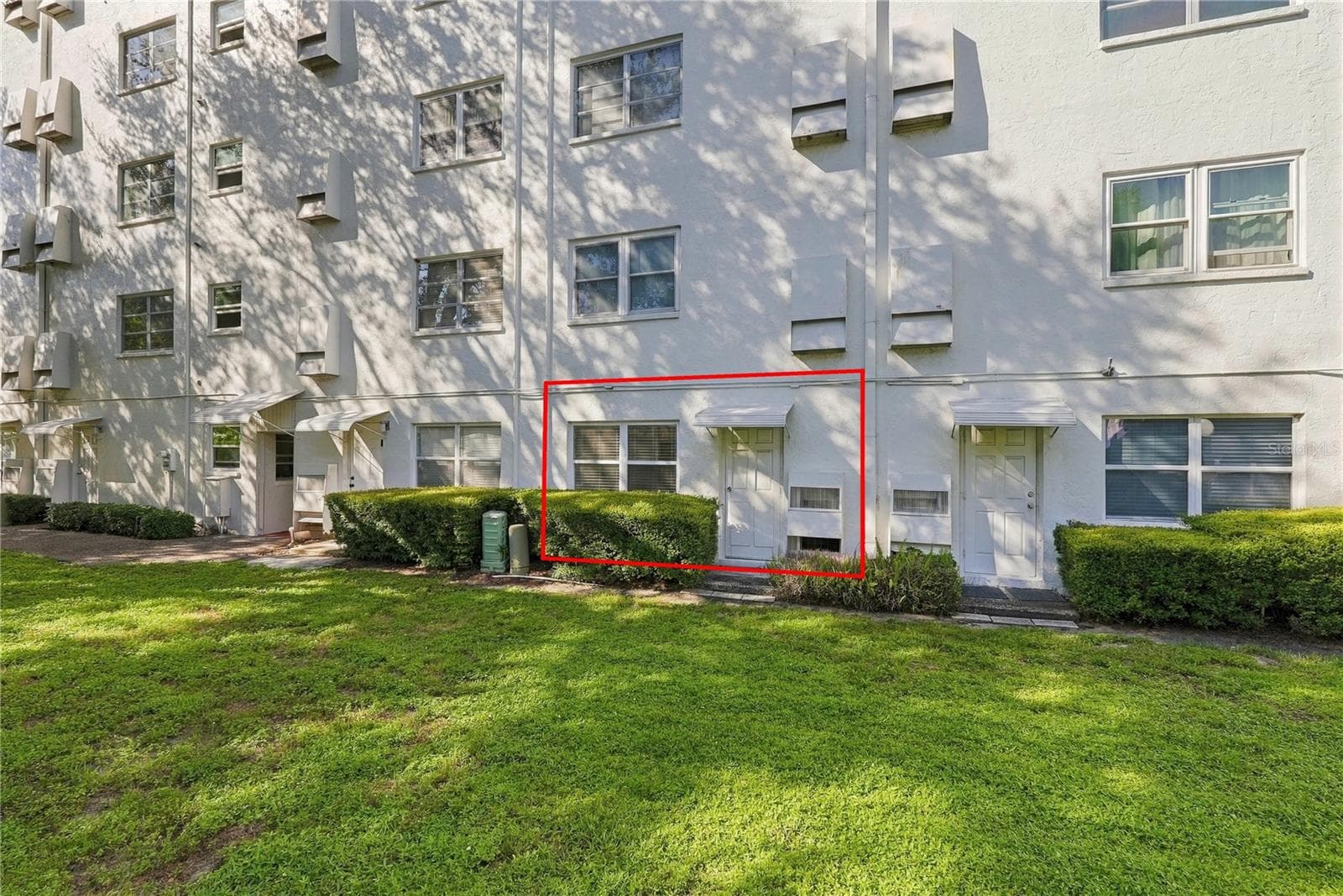 Condominium at 5060 76TH AVE N #105, PINELLAS PARK, photo 33 of 34